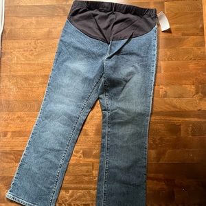 Maternity jeans GAP brand new with tags size 6 ankle women pregnancy blue